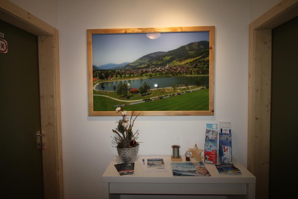 Haus Hoellerer อุทเทนดอร์ฟ ภายนอก รูปภาพ