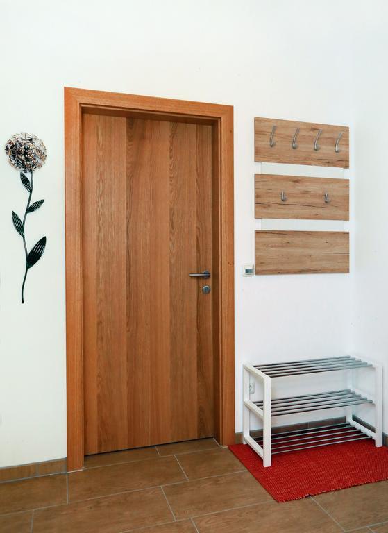 Haus Hoellerer อุทเทนดอร์ฟ ภายนอก รูปภาพ